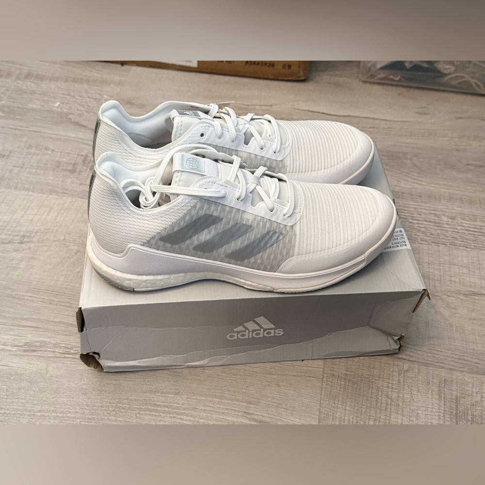 New Adidas Women's Crazyflight Indoor Volleyball Shoes size 10 1/2 W Cloud - Picture 2 of 12